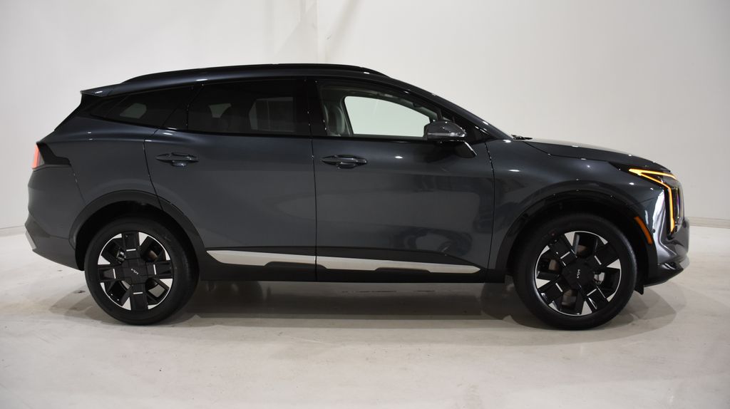 2026 Kia Sportage Hybrid photo 3