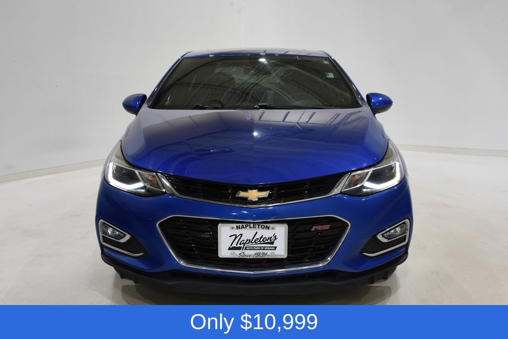 Used 2017 Chevrolet Cruze LT with VIN 1G1BE5SM0H7146501 for sale in Urbana, IL