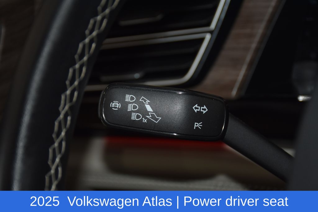 2025 Volkswagen Atlas SEL - Photo 10