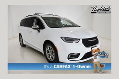 2023 Chrysler Pacifica Limited Van Passenger Van