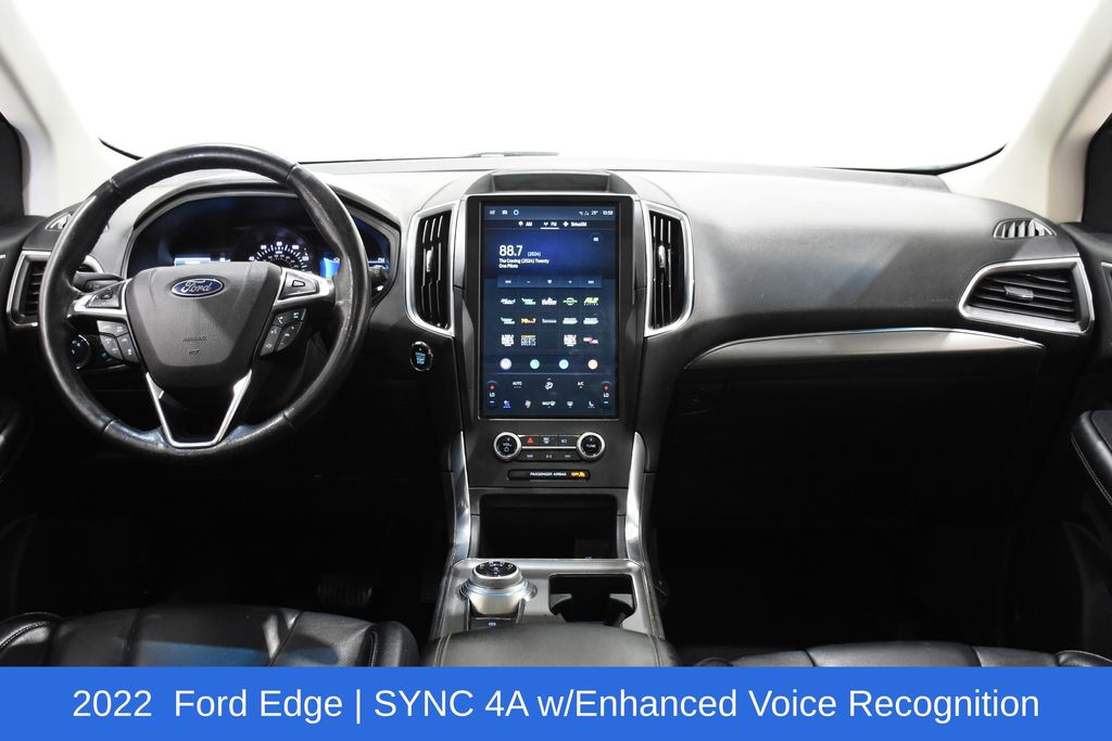2022 Ford Edge Titanium - Photo 8