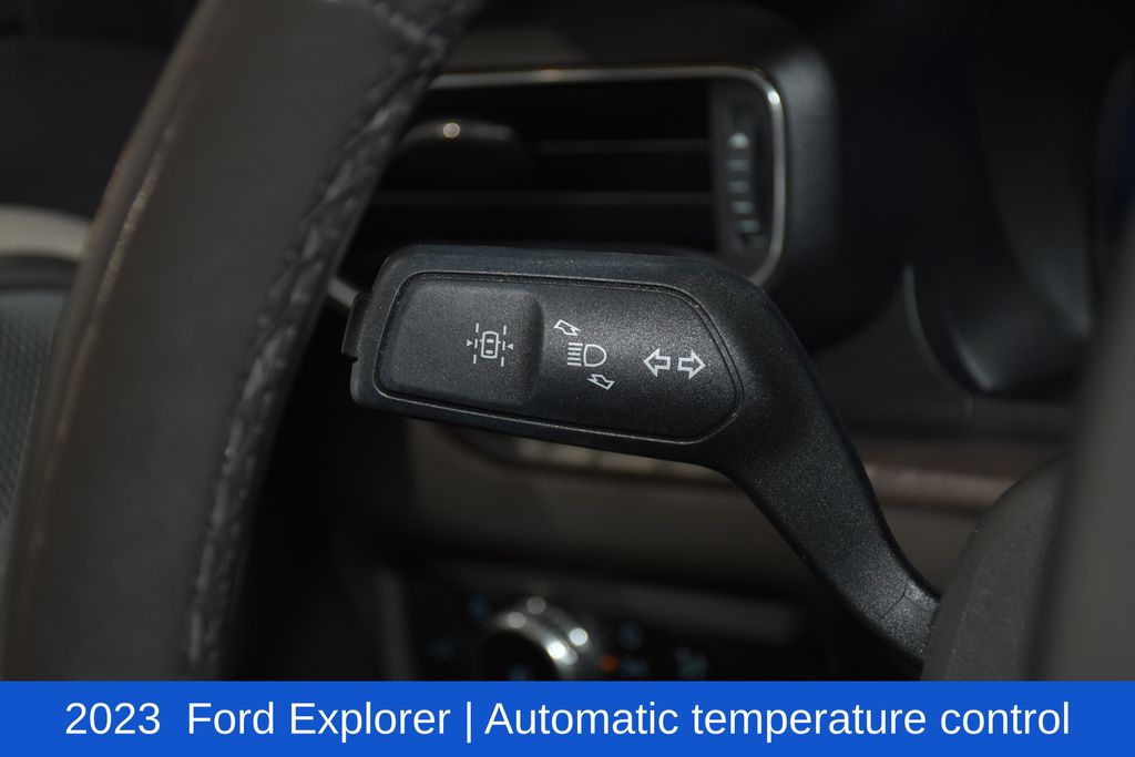 2023 Ford Explorer Platinum - Photo 10
