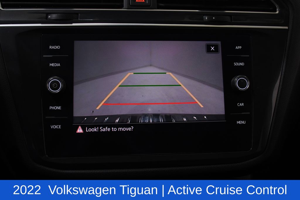2022 Volkswagen Tiguan SE - Photo 18
