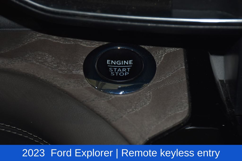 2023 Ford Explorer Platinum - Photo 14