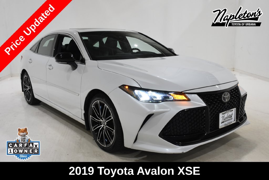 2019 Toyota Avalon XSE Sedan