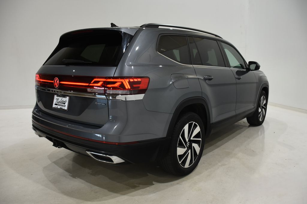 2024 Volkswagen Atlas SE Technology photo 4