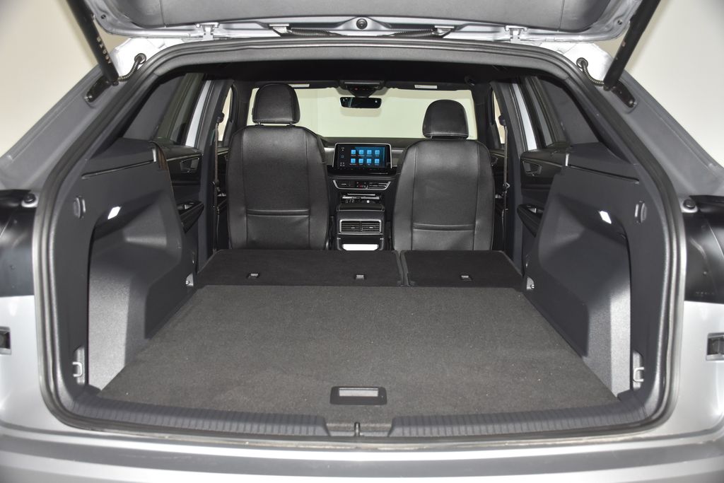 2026 Volkswagen Atlas Cross Sport SE w/Tech - Photo 31