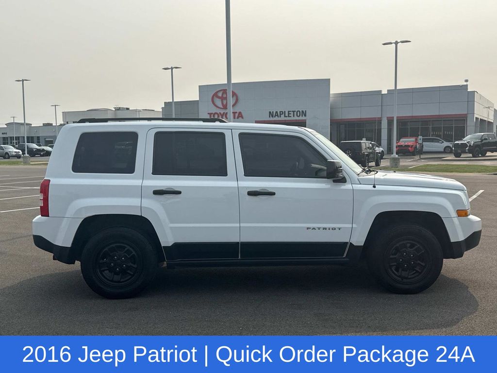 Used 2016 Jeep Patriot Sport with VIN 1C4NJPBA2GD788512 for sale in Urbana, IL