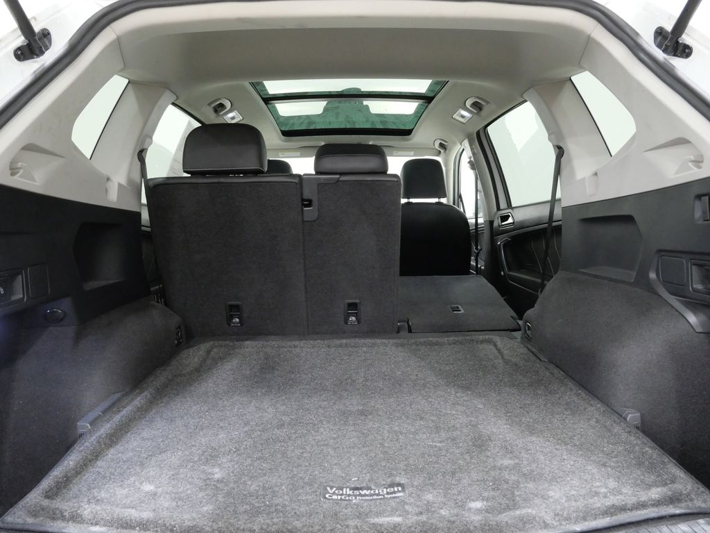 2022 Volkswagen Tiguan SE - Photo 29