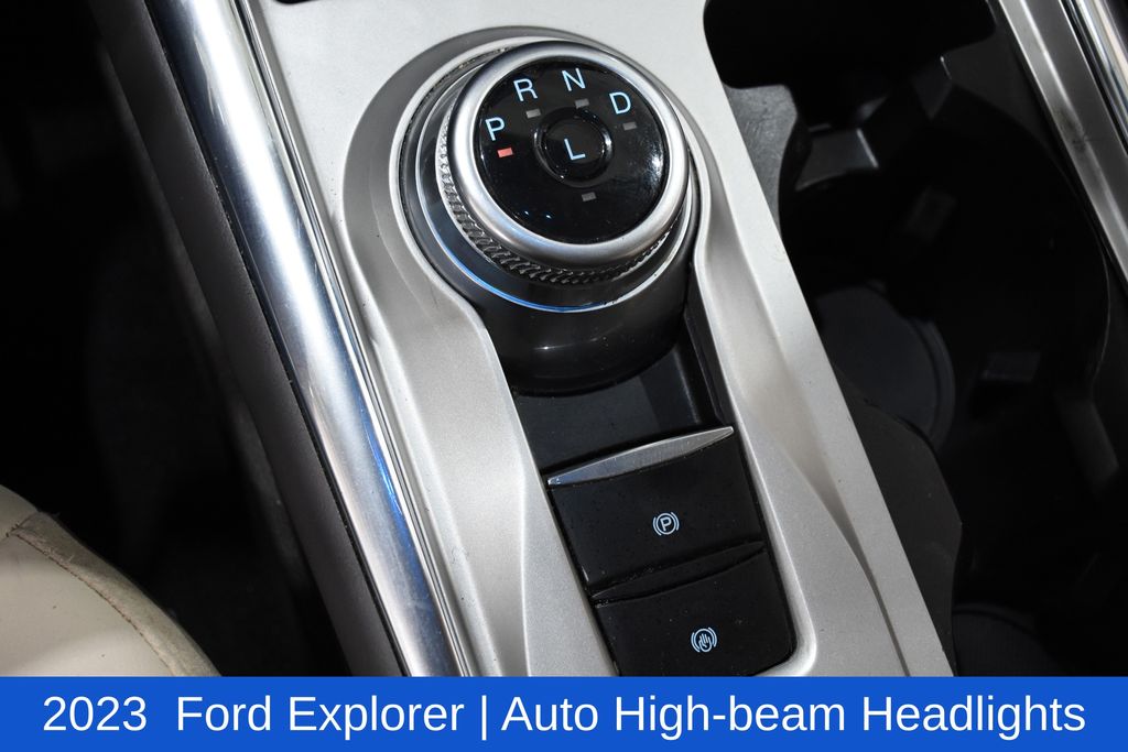 2023 Ford Explorer Platinum - Photo 24