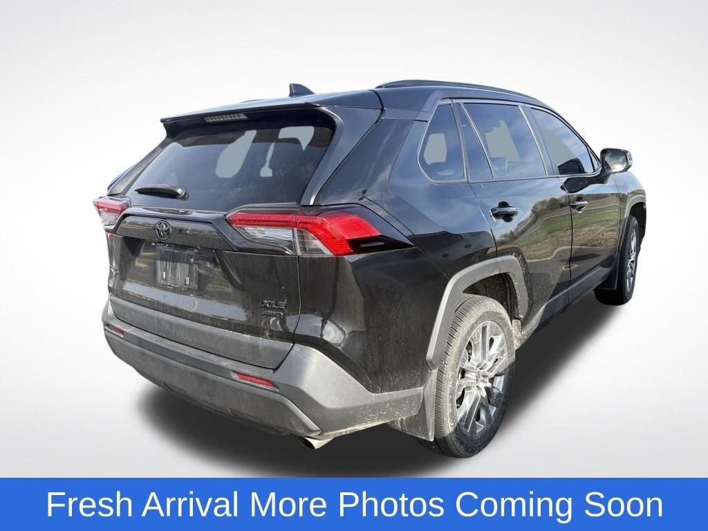 Used 2022 Toyota RAV4 XLE Premium SUV