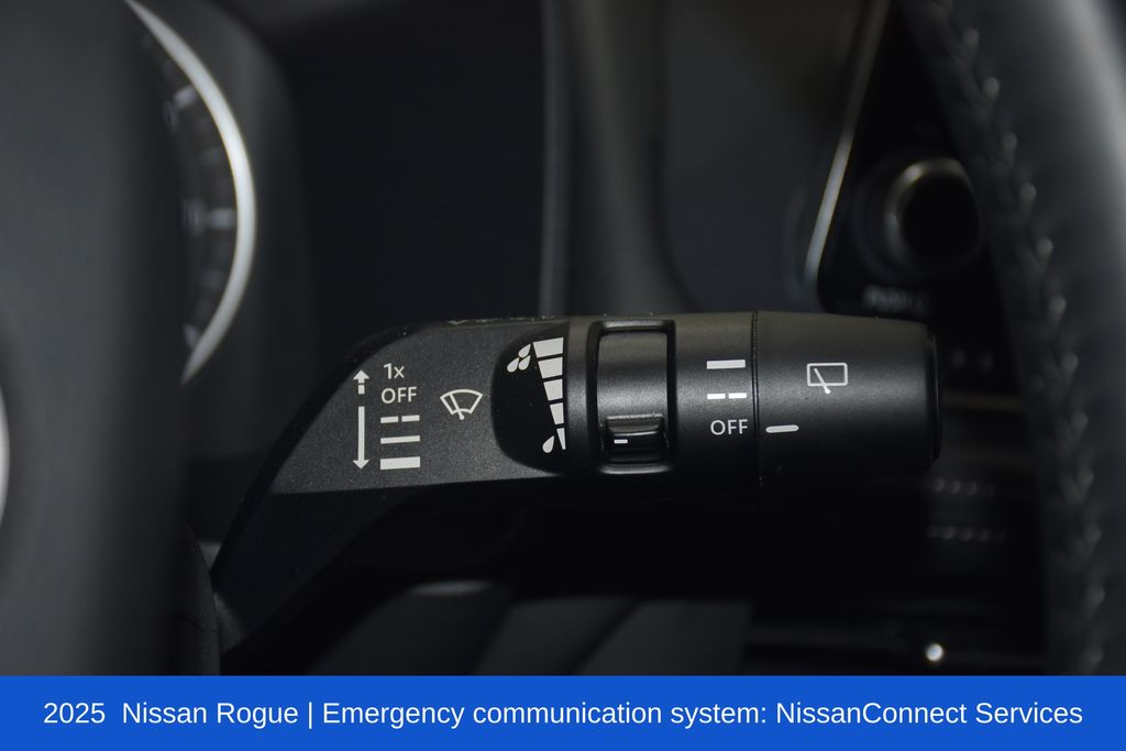 2025 Nissan Rogue SV - Photo 12
