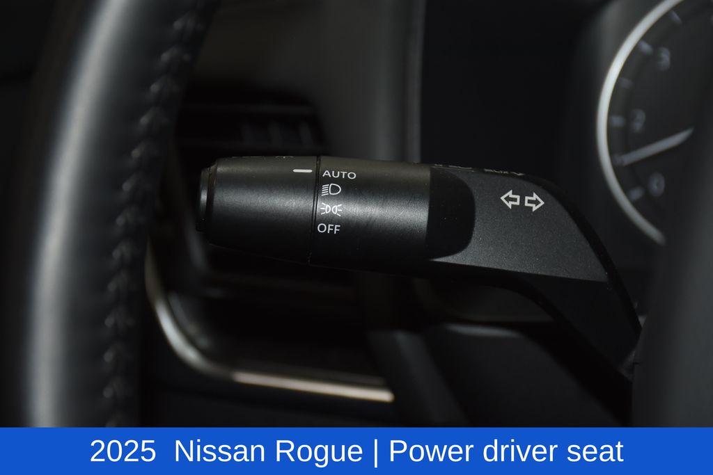 2025 Nissan Rogue SV - Photo 10