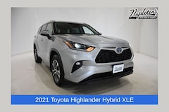 2021 Toyota Highlander Hybrid XLE SUV