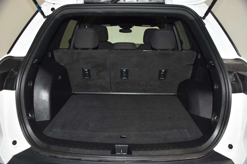 2025 Chevrolet Equinox LT - Photo 22