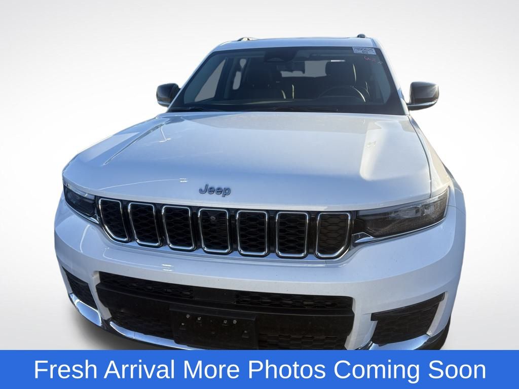 2021 Jeep Grand Cherokee Limited photo 2
