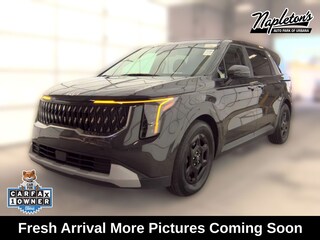 2025 Kia Carnival LXS Van Passenger Van