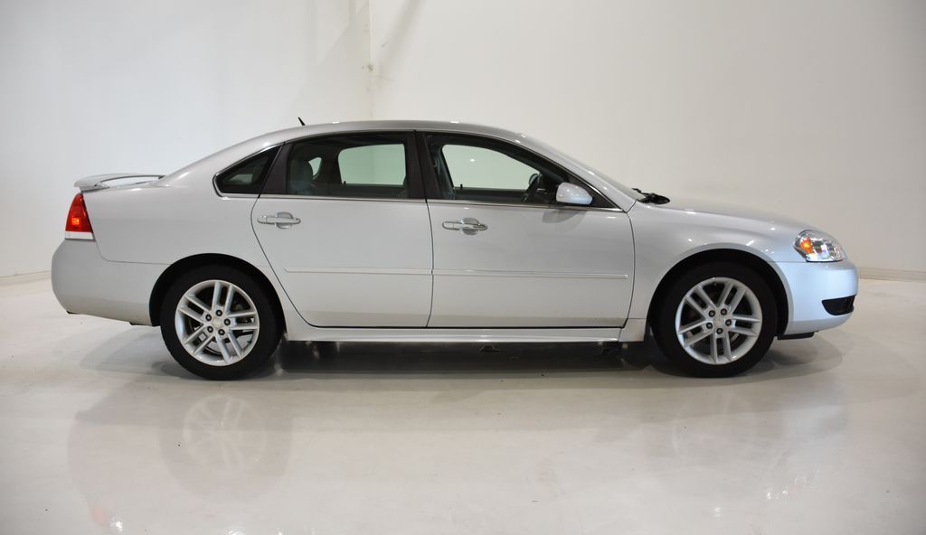 2014 Chevrolet Impala Limited LTZ Fleet photo 3