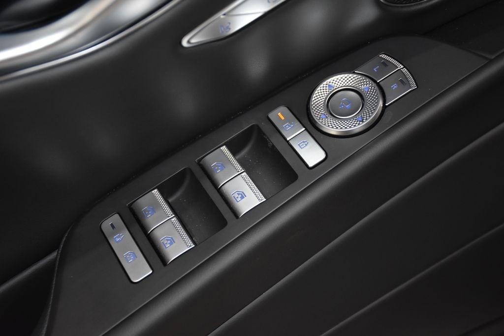 2025 GENESIS G80 Base - Photo 18