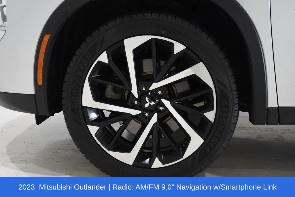 2023 Mitsubishi Outlander SE - Photo 6