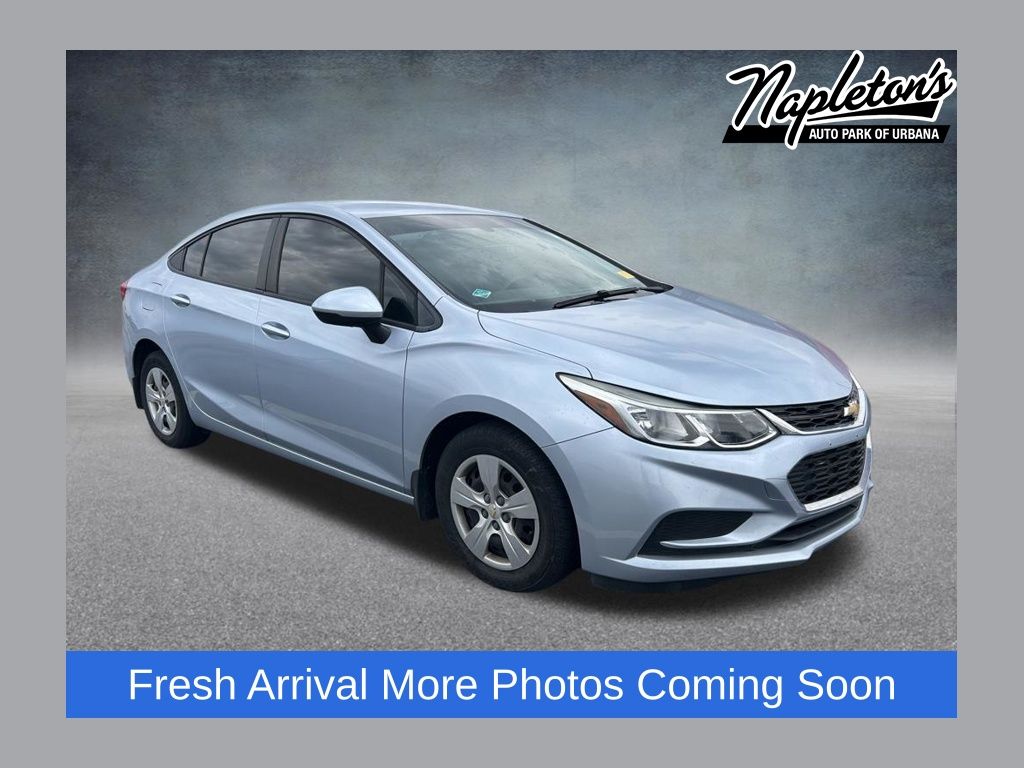 2018 Chevrolet Cruze LS Auto's photo