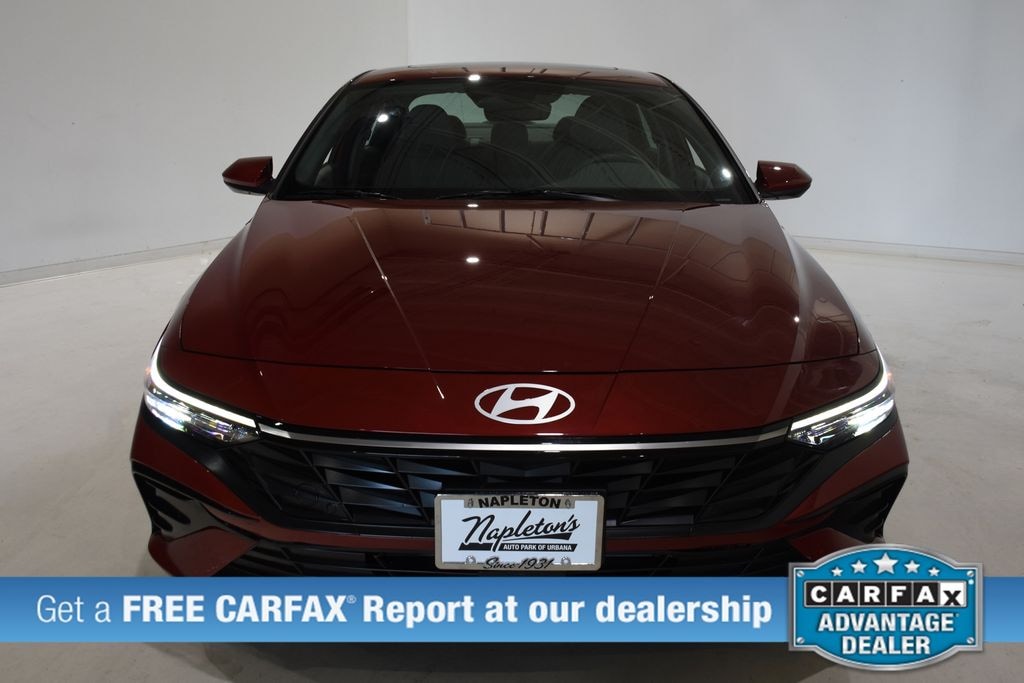 Used 2025 Hyundai Elantra SEL Convenience Sedan