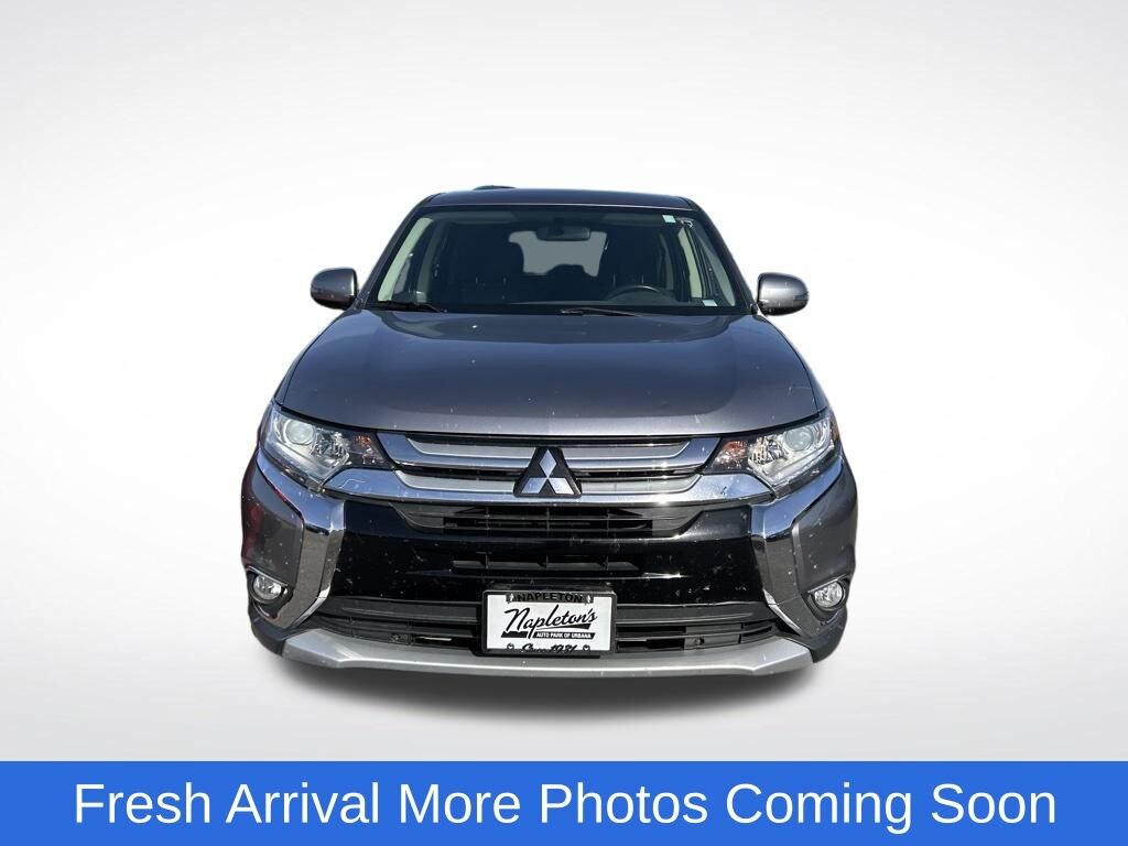 Used 2017 Mitsubishi Outlander SE CUV