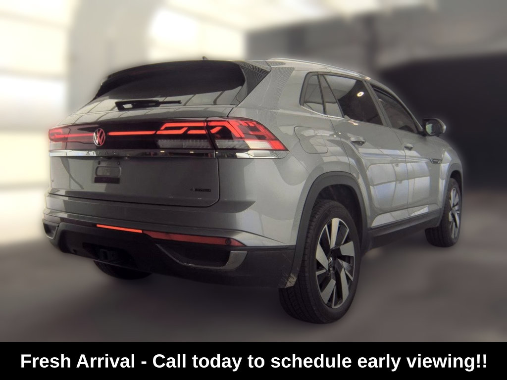 Used 2025 Volkswagen Atlas Cross Sport 2.0T SE w/Technology SUV