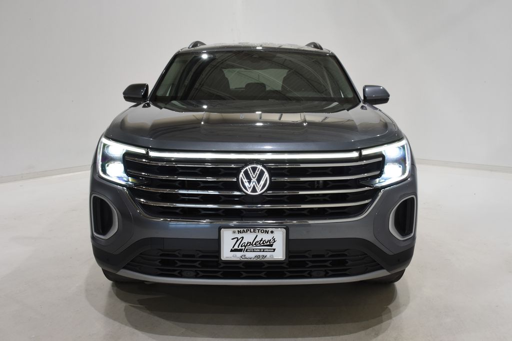 2024 Volkswagen Atlas SE Technology photo 2