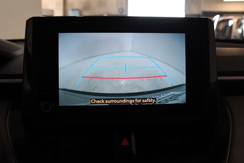 2025 Toyota Corolla Cross L - Photo 17