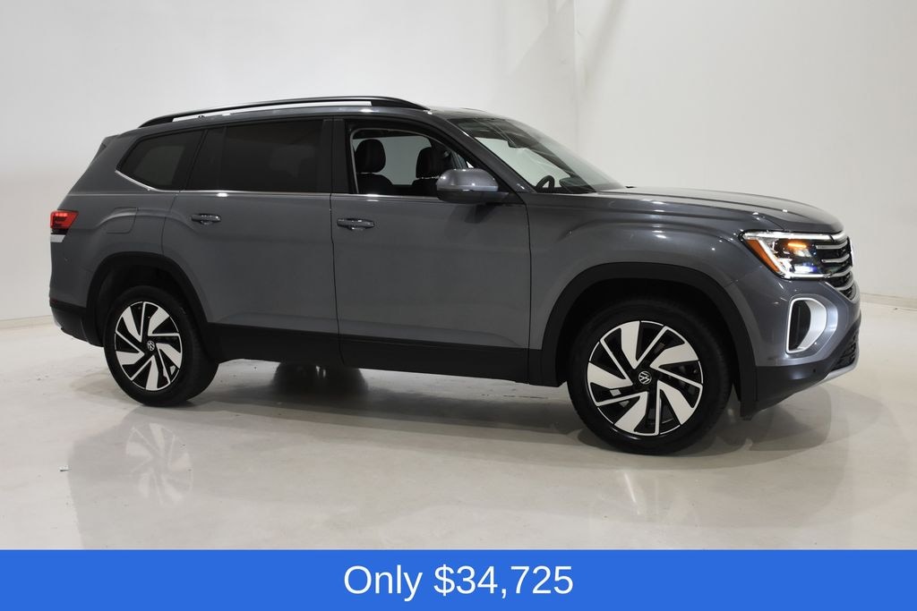 Used 2025 Volkswagen Atlas 2.0T SE w/Technology SUV