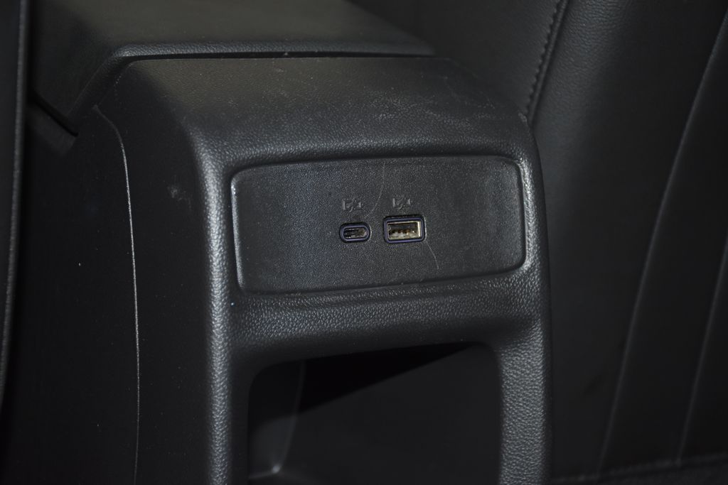 2025 Chevrolet Trax LT - Photo 23