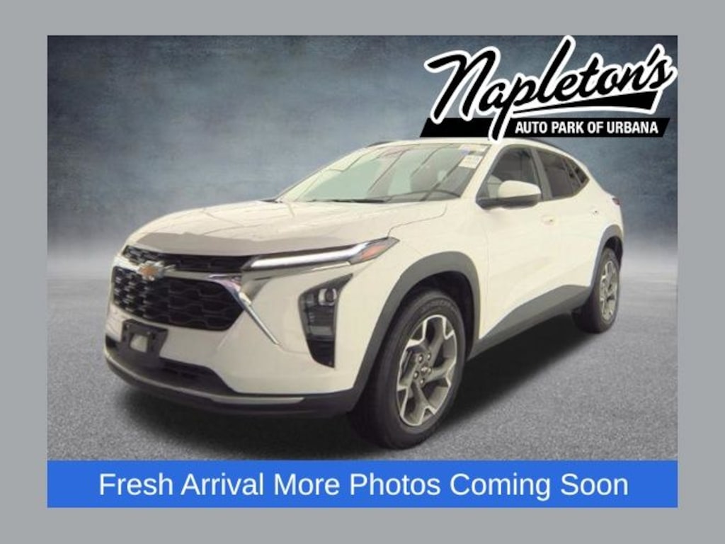 Used 2025 Chevrolet Trax LT SUV