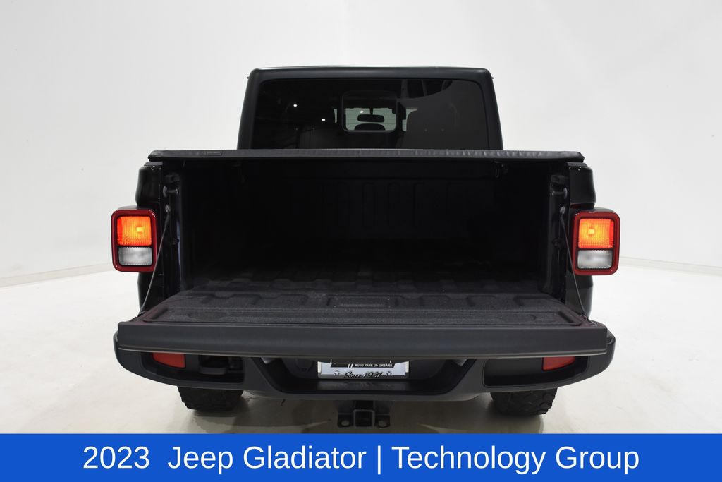 2023 Jeep Gladiator WILLYS - Photo 6
