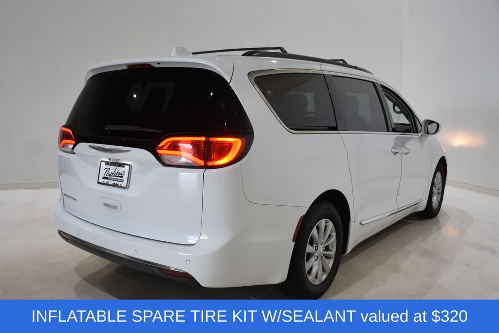 Used 2017 Chrysler Pacifica Touring L Van