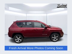 2017 Jeep Compass Latitude SUV