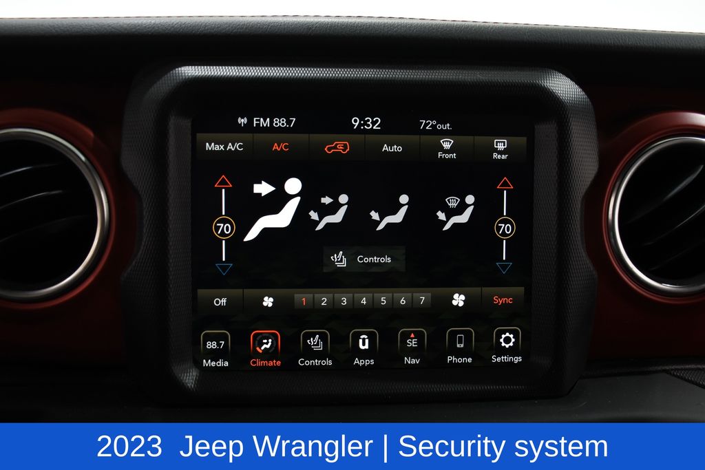 2023 Jeep Wrangler 4-Door Rubicon - Photo 23