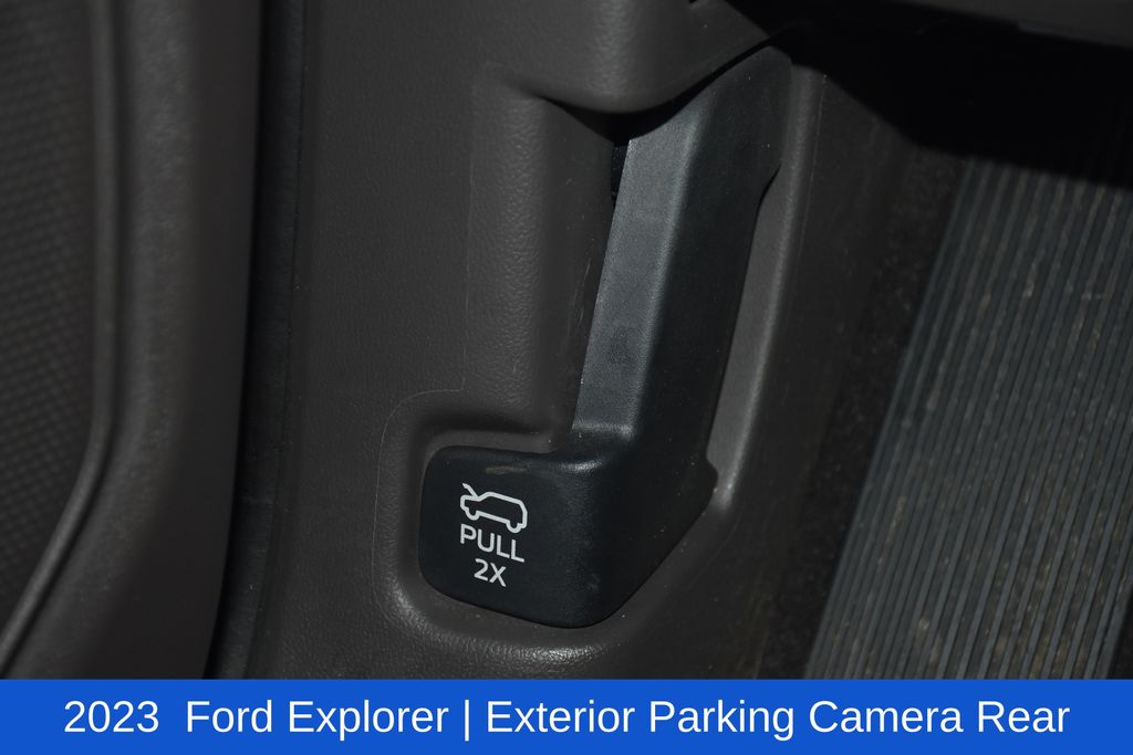 2023 Ford Explorer Platinum - Photo 23