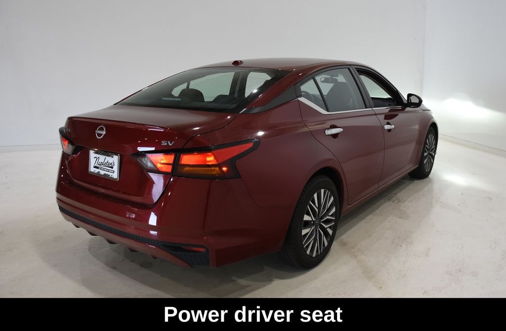 Used 2024 Nissan Altima 2.5 SV Sedan