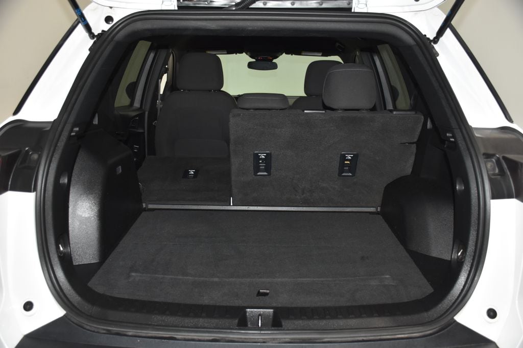 2025 Chevrolet Equinox LT - Photo 23