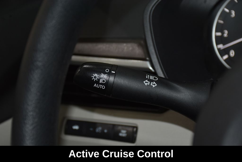 2025 Nissan Altima SV - Photo 12