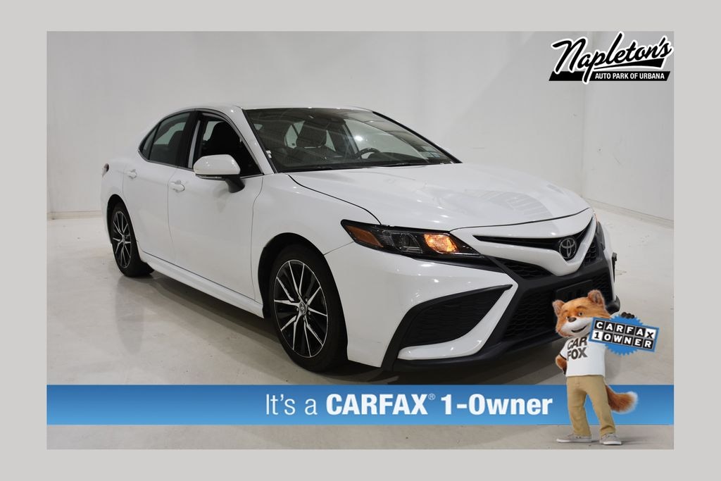 Used 2024 Toyota Camry SE Sedan
