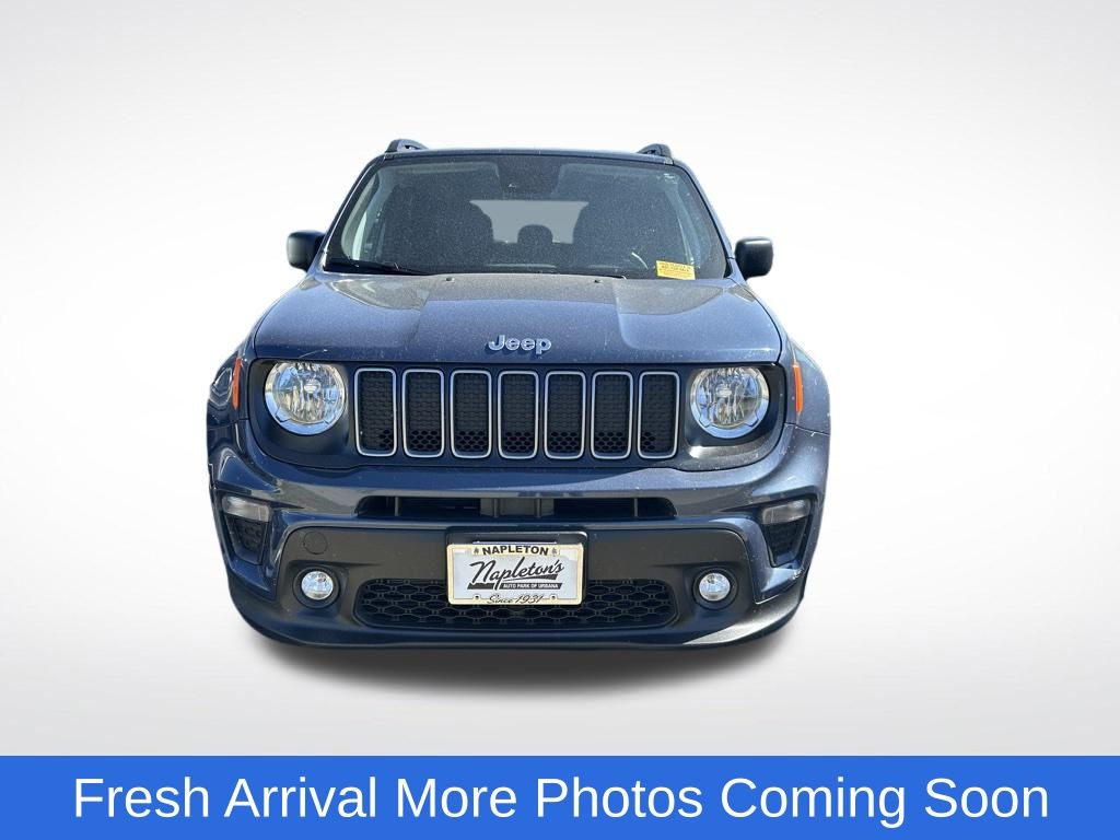2022 Jeep Renegade Latitude photo 2
