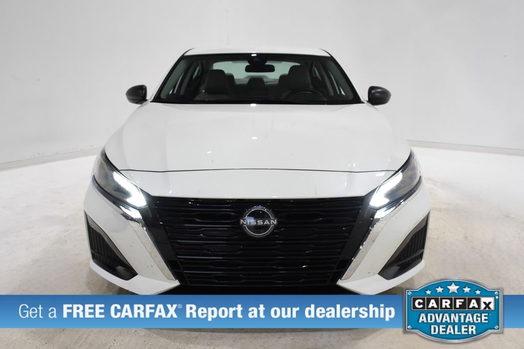 Used 2025 Nissan Altima 2.5 SV Sedan