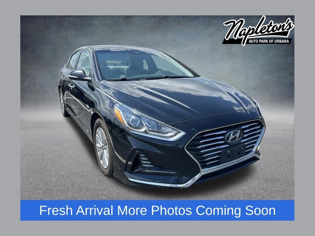 Used 2018 Hyundai Sonata Hybrid SE Sedan