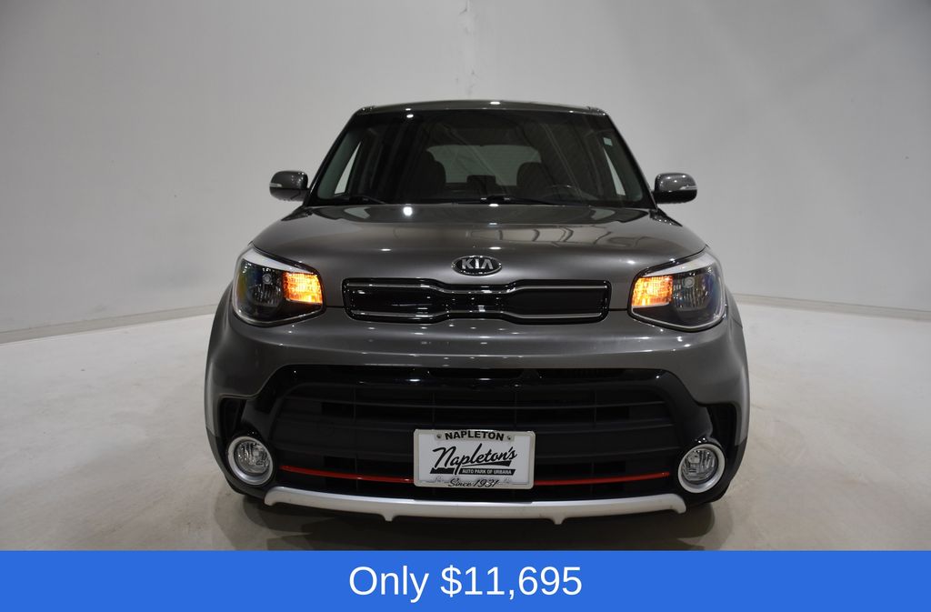 Used 2019 Kia Soul Base with VIN KNDJX3AA3K7014302 for sale in Oakbrook Terrace, IL