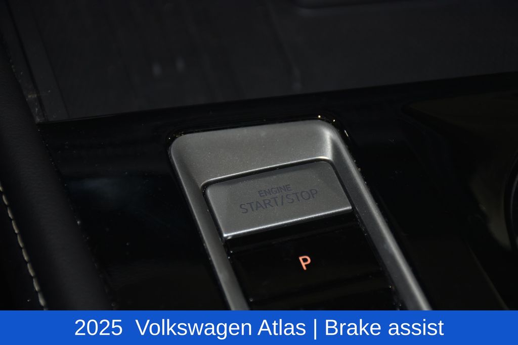 2025 Volkswagen Atlas SE w/Tech - Photo 14
