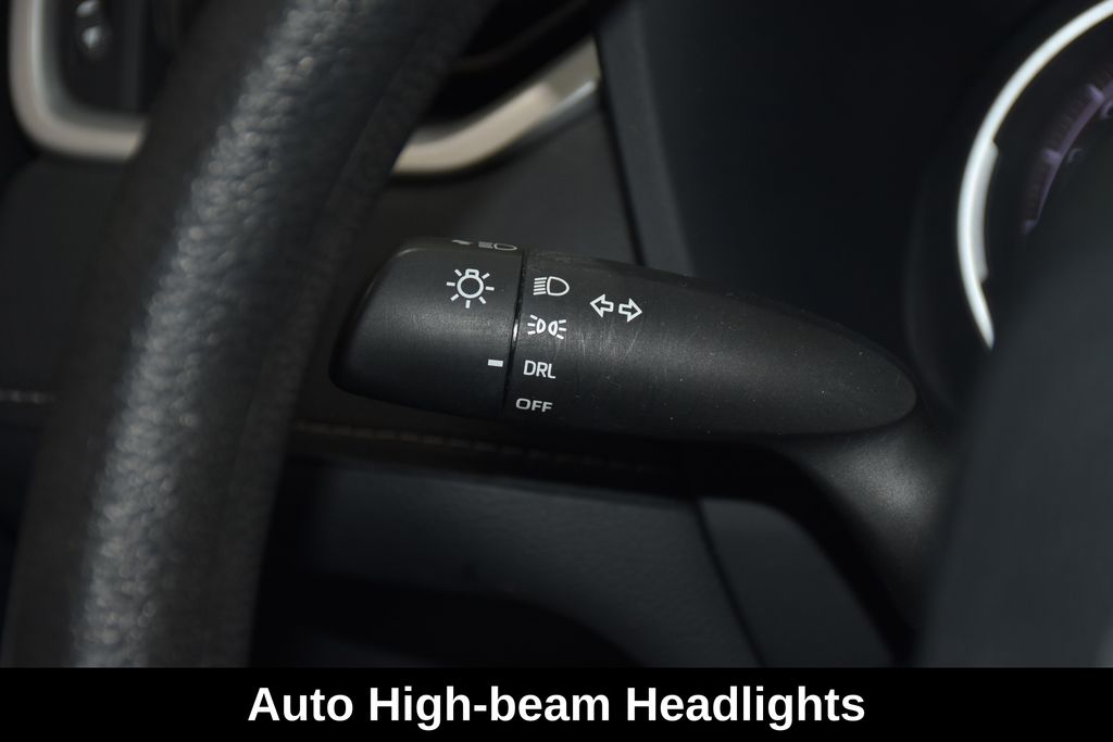 2025 Toyota RAV4 LE - Photo 11