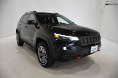 2022 Jeep Cherokee Trailhawk SUV
