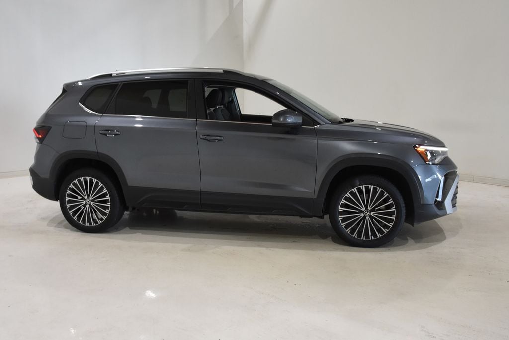 Used 2026 Volkswagen Taos 1.5T SE SUV